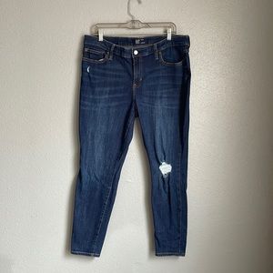 16 R Gap Jeggings